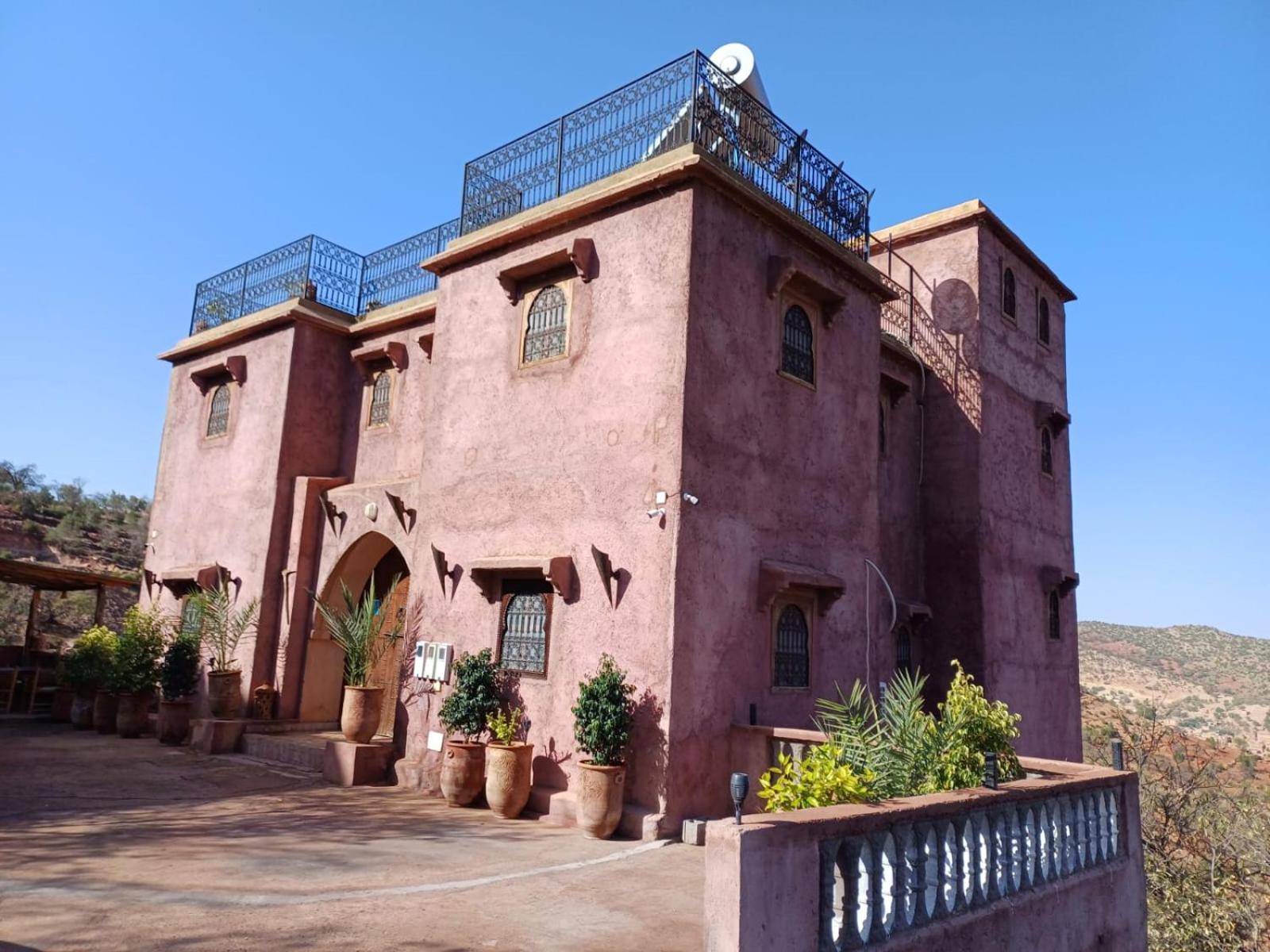 Riad Heermans Ouzoud Luaran gambar